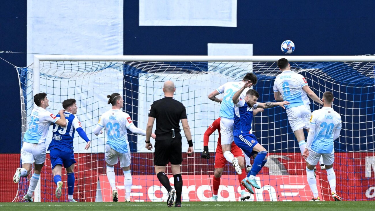 Zagreb: GNK Dinamo i HNK Rijeka sastali se u 24. kolu SuperSport HNL-a Zagreb: GNK Dinamo i HNK Rijeka sastali se u 24. kolu SuperSport HNL-a
