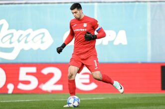 Zagreb: GNK Dinamo i HNK Rijeka sastali se u 24. kolu SuperSport HNL-a Zagreb: GNK Dinamo i HNK Rijeka sastali se u 24. kolu SuperSport HNL-a
