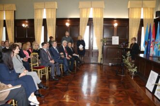 Potpisivanje-pisma-potpore-Sveučilištu-u-Rijeci-5 Potpisivanje-pisma-potpore-Sveučilištu-u-Rijeci-5