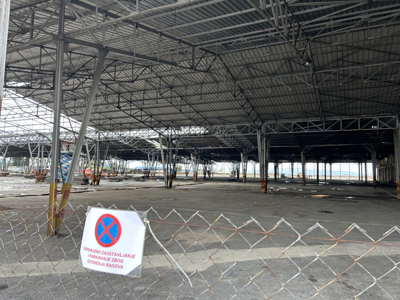 PARKING DELTA PARKIRALIŠTE KANAL RI