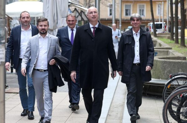 Zagreb: SDP sazvao sastanak radi dogovora o parlamentarnim izborima