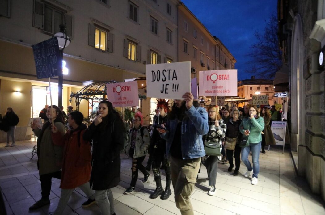 Rijeka: Povorka Prosvjedni marš za Osmi mart Rijeka: Povorka Prosvjedni marš za Osmi mart