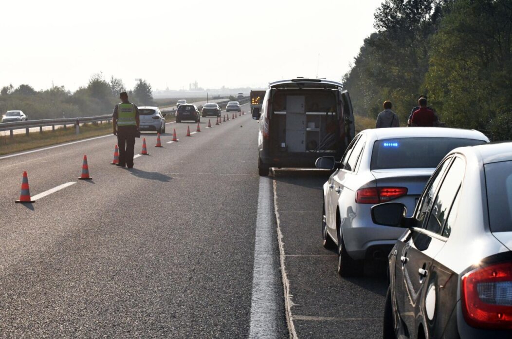 Teška prometna nesreća na autocesti A3 u blizini Slavonskog Broda Teška prometna nesreća na autocesti A3 u blizini Slavonskog Broda