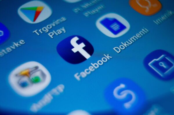 Facebook slavi svoj 20. rođendan