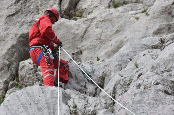 Starigrad Paklenica: Pokazna vjeba HGSS-a kojoj je nazo?io premijer Milanovi?