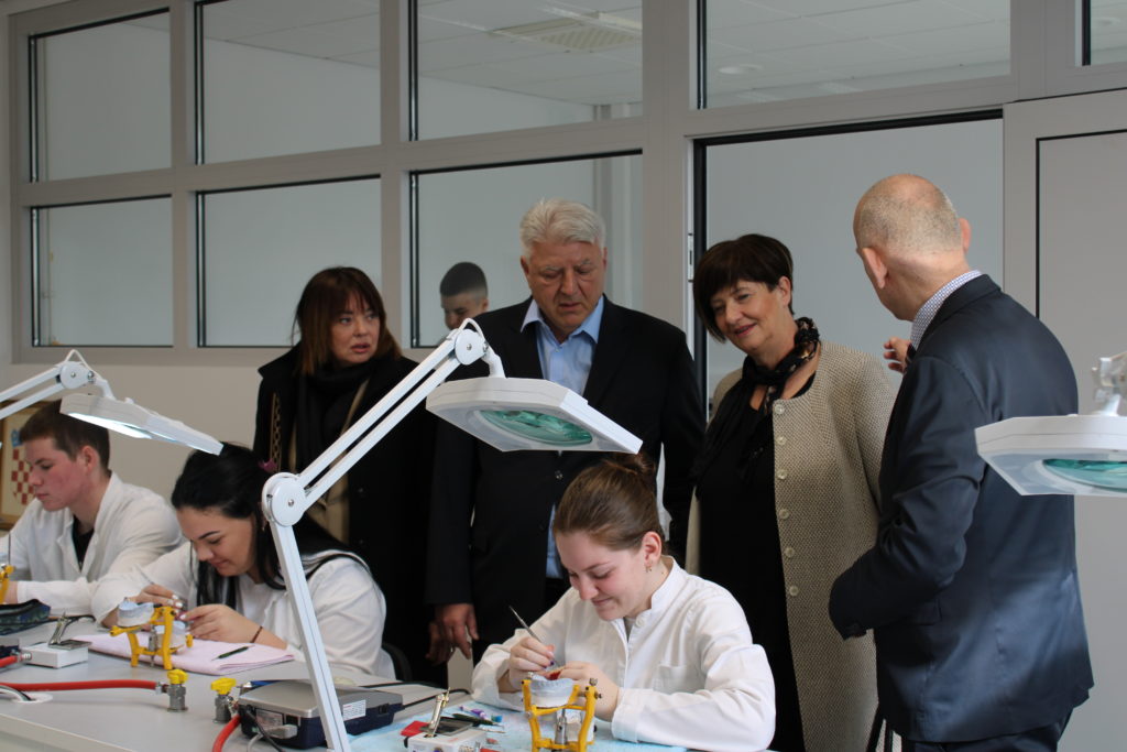 medicinska skola rijeka obilazak (23) medicinska skola rijeka obilazak (23)