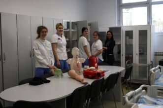 medicinska skola rijeka obilazak (6) medicinska skola rijeka obilazak (6)