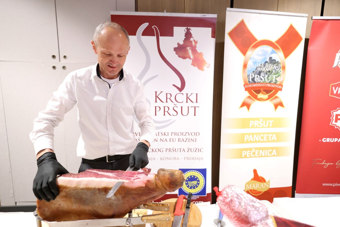 10. Dani hrvatskog pršuta_Vjekoslav Žužić_foto_Anto Magzan