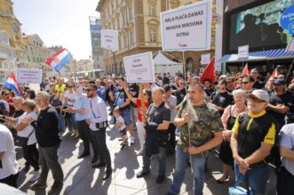 Rijeka prosvijed