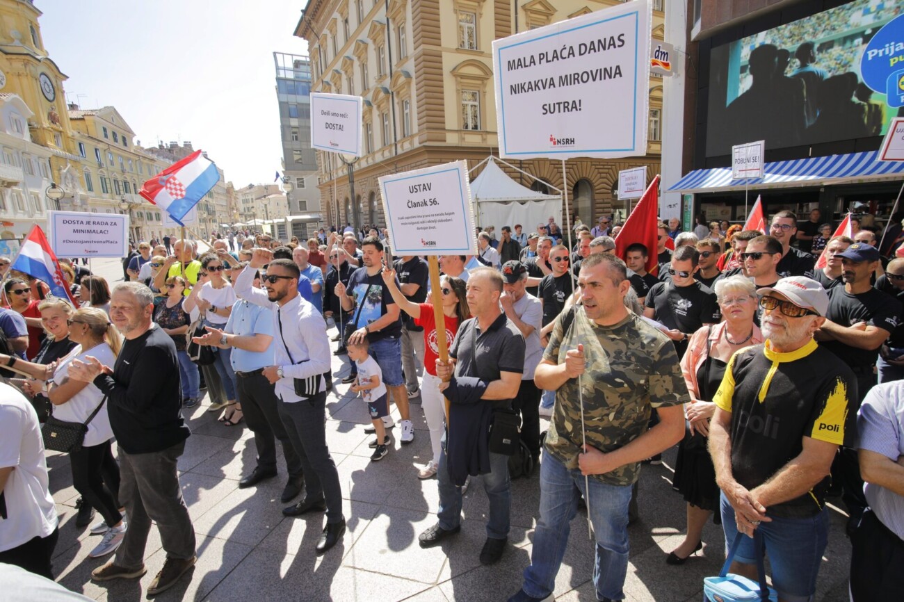 Rijeka prosvijed