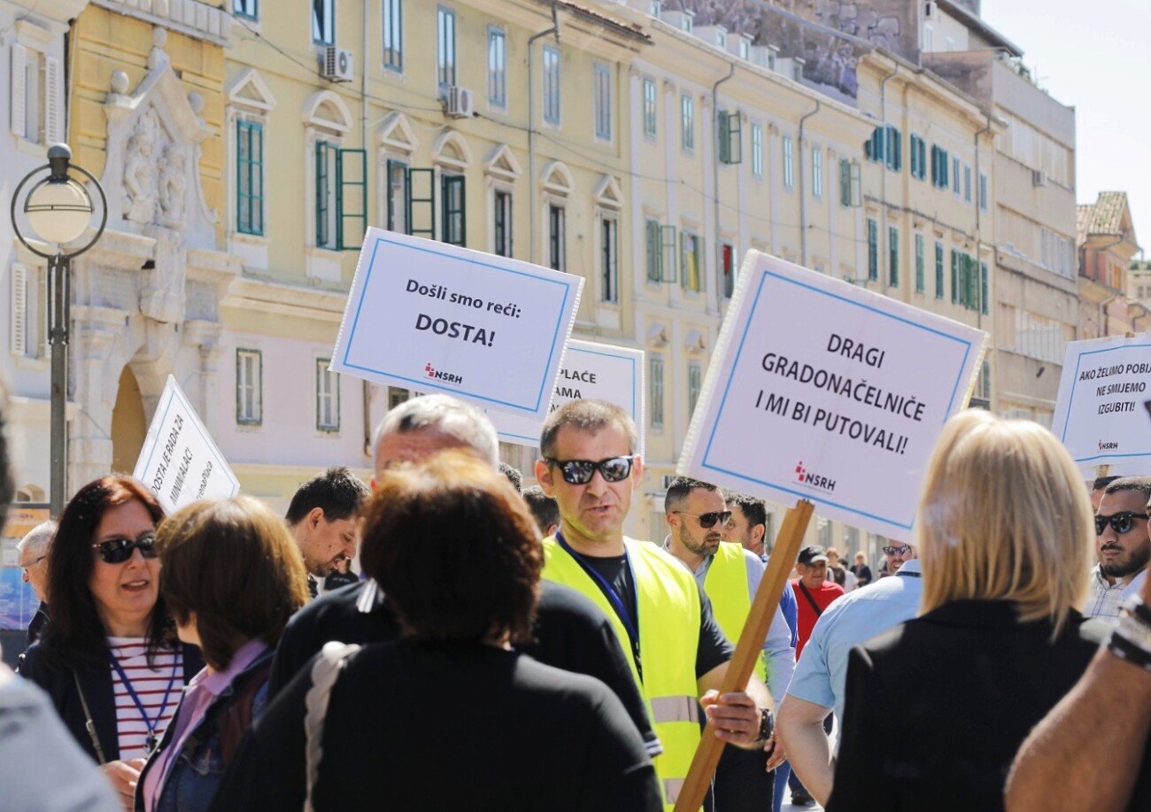 Rijeka prosvijed
