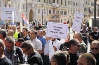 Rijeka prosvijed