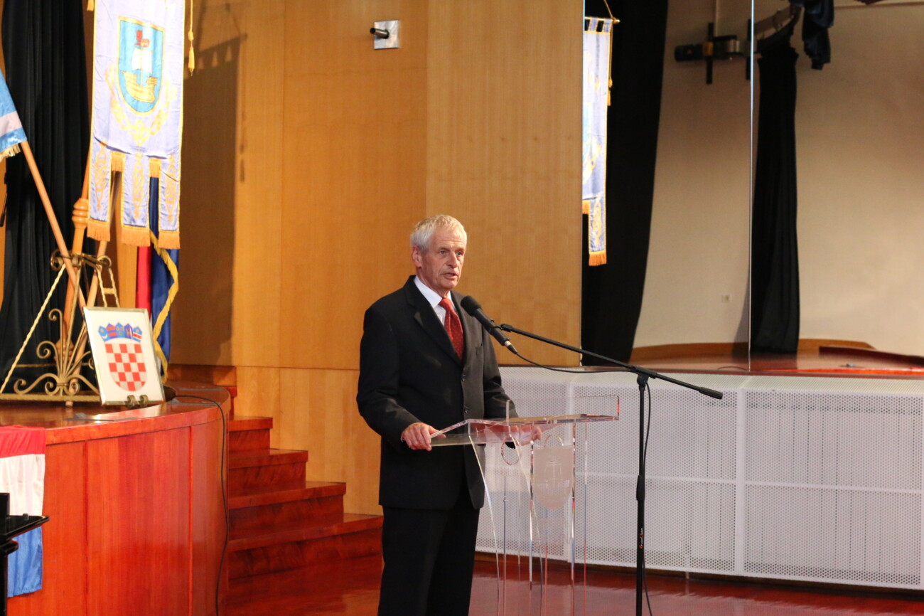 IMG_5836 IMG_5836
