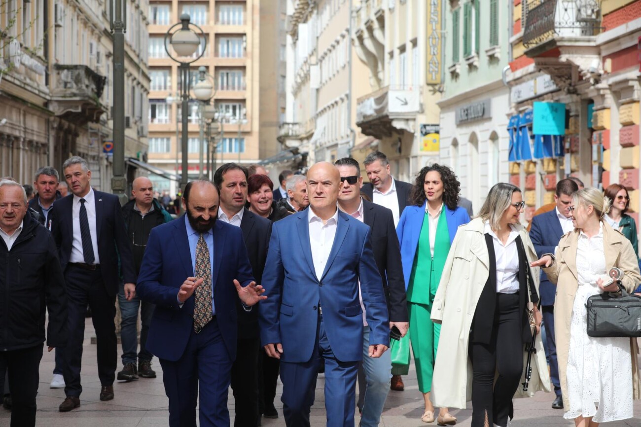 Rijeka: Predstavljanje kandidata HDZ-a i koalicijskih partnera za VIII. izbornu jedinicu Rijeka: Predstavljanje kandidata HDZ-a i koalicijskih partnera za VIII. izbornu jedinicu