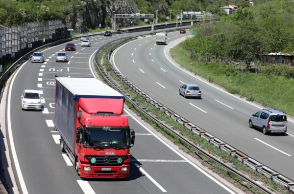 Autocesta A6 Rijeka – Zagreb prije spajanja s autocestom A7