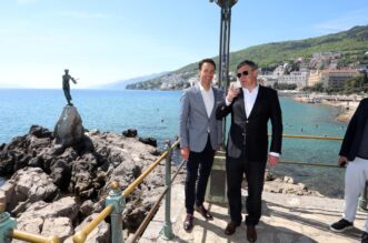 Opatija: Predsjednik Zoran Milanović u posjetu Opatiji Opatija: Predsjednik Zoran Milanović u posjetu Opatiji