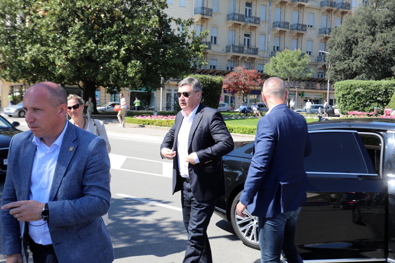 Opatija: Predsjednik Zoran Milanović u posjetu Opatiji Opatija: Predsjednik Zoran Milanović u posjetu Opatiji