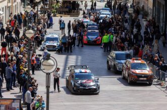 Rijeka: WRC automobili na Korzu izmedu 2 brzinca koja se voze na Platku Rijeka: WRC automobili na Korzu izmedu 2 brzinca koja se voze na Platku
