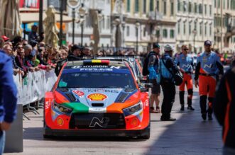 Rijeka: WRC automobili na Korzu izmedu 2 brzinca koja se voze na Platku Rijeka: WRC automobili na Korzu izmedu 2 brzinca koja se voze na Platku