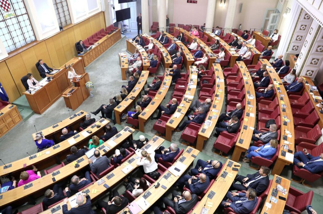 Zagreb: Predsjednica Europskog parlamenta Roberta Metsola govori u Saboru Photo: Pixsell