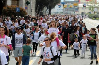 Rijeka: Uli?na utrka Homo si te? Rijeka: Uli?na utrka Homo si te?