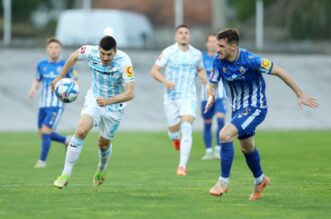NK Lokomotiva i HNK Rijeka sastali se u 32. kolu SuperSport HNL-a NK Lokomotiva i HNK Rijeka sastali se u 32. kolu SuperSport HNL-a
