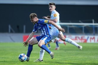 NK Lokomotiva i HNK Rijeka sastali se u 32. kolu SuperSport HNL-a NK Lokomotiva i HNK Rijeka sastali se u 32. kolu SuperSport HNL-a