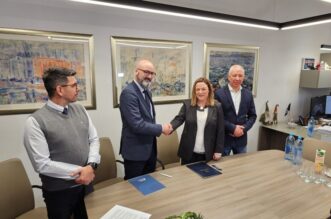 Peter Corfitsen, Ana Perić Hadžić, Tomislav Žunić Peter Corfitsen, Ana Perić Hadžić, Tomislav Žunić
