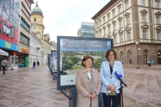 Izložba-na-postamentima-povodom-obilježavanja-Tjedna-upoznavanja-groblja-Europež-4 Izložba-na-postamentima-povodom-obilježavanja-Tjedna-upoznavanja-groblja-Europež-4