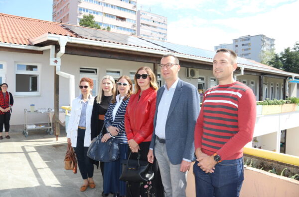 Obilazak-solarne-elektrane-u-vrticu-Krnjevo-2