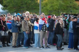 Malmo: Atmosfera ispred dvorane uoči prve polufinalne večeri Eurosonga Malmo: Atmosfera ispred dvorane uoči prve polufinalne večeri Eurosonga