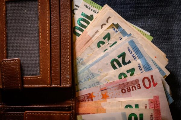 Euro – nova službena valuta u Republici Hrvatskoj