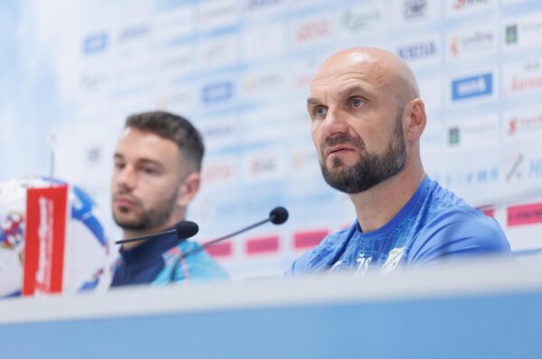 Rijeka: Konferencija za medije uoči nogometne utakmice Varaždin – Rijeka