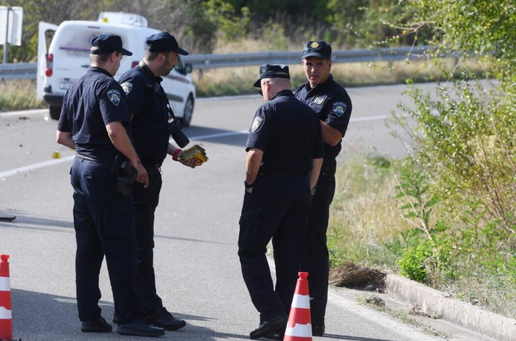 Šibenik: U prometnoj nesreći sudjelovali automobil i motocikl Šibenik: U prometnoj nesreći sudjelovali automobil i motocikl