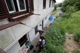 Dvojica muškaraca se sukobila u stanu u Rijeci, od ozljeda umrli u bolnici Dvojica muškaraca se sukobila u stanu u Rijeci, od ozljeda umrli u bolnici