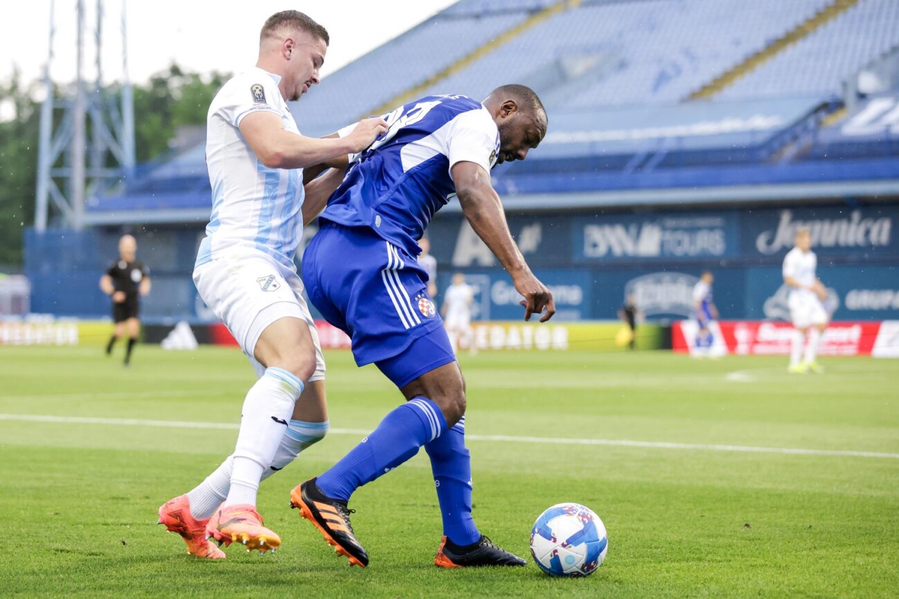 Zagreb: Susret Dinama i Rijeke u prvoj utakmici finala SuperSport Hrvatskog nogometnog kupa Zagreb: Susret Dinama i Rijeke u prvoj utakmici finala SuperSport Hrvatskog nogometnog kupa