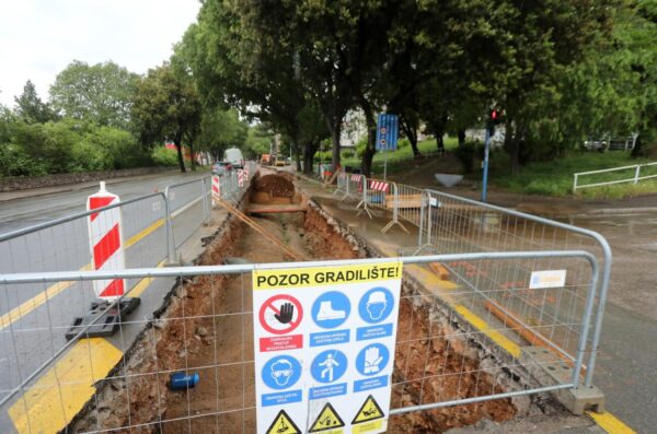 Radovi zamjene vodovodnih cijevi i odvodnje u sklopu projekta Aglomeracija Rijeka