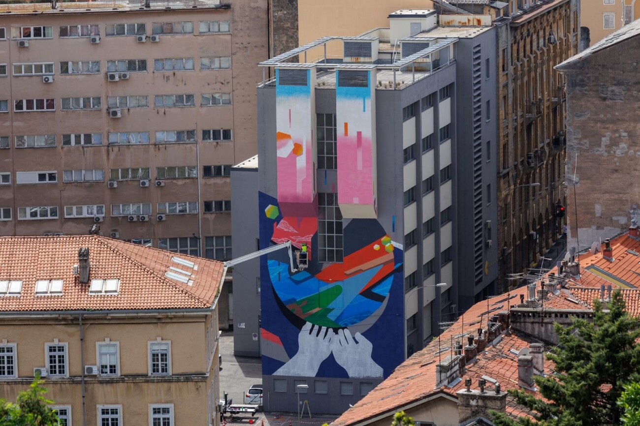 Rijeka: Mural umjetnika Yusei Sagawe kao trajni podsjetnik na prijateljstvo grada Rijeke i Kawasakija Rijeka: Mural umjetnika Yusei Sagawe kao trajni podsjetnik na prijateljstvo grada Rijeke i Kawasakija