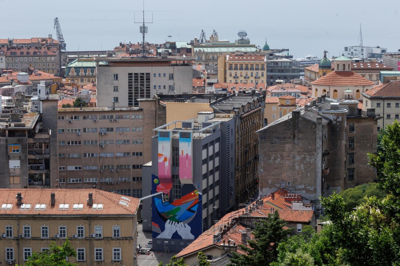 Rijeka: Mural umjetnika Yusei Sagawe kao trajni podsjetnik na prijateljstvo grada Rijeke i Kawasakija Rijeka: Mural umjetnika Yusei Sagawe kao trajni podsjetnik na prijateljstvo grada Rijeke i Kawasakija