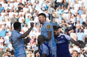 Rijeka: Susret Rijeke i Dinama u drugoj utakmici finala SuperSport Hrvatskog nogometnog kupa Rijeka: Susret Rijeke i Dinama u drugoj utakmici finala SuperSport Hrvatskog nogometnog kupa