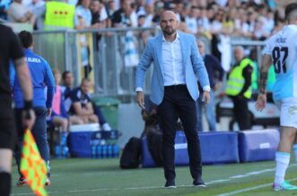 Rijeka: Susret Rijeke i Dinama u drugoj utakmici finala SuperSport Hrvatskog nogometnog kupa Rijeka: Susret Rijeke i Dinama u drugoj utakmici finala SuperSport Hrvatskog nogometnog kupa