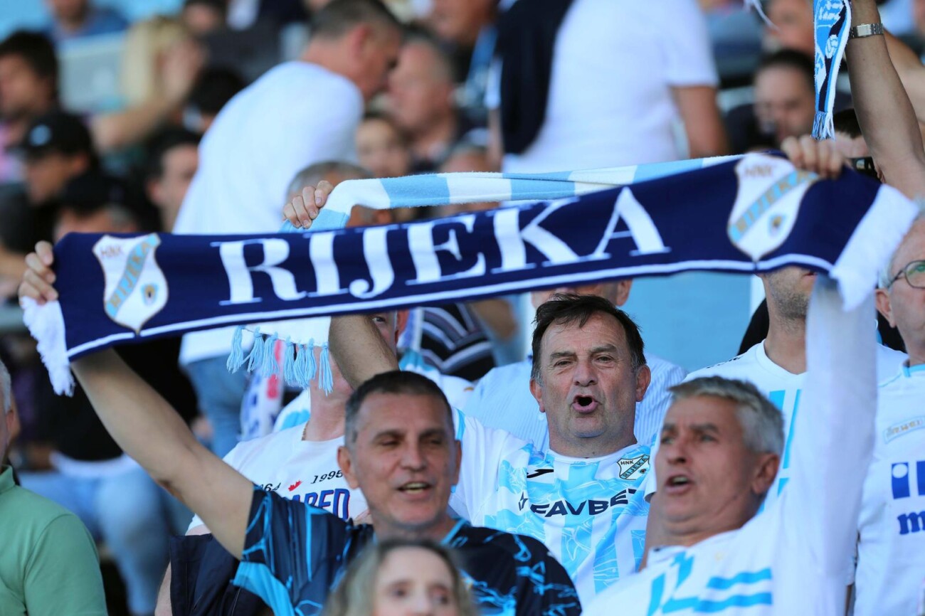 Rijeka: Susret Rijeke i Dinama u drugoj utakmici finala SuperSport Hrvatskog nogometnog kupa Rijeka: Susret Rijeke i Dinama u drugoj utakmici finala SuperSport Hrvatskog nogometnog kupa