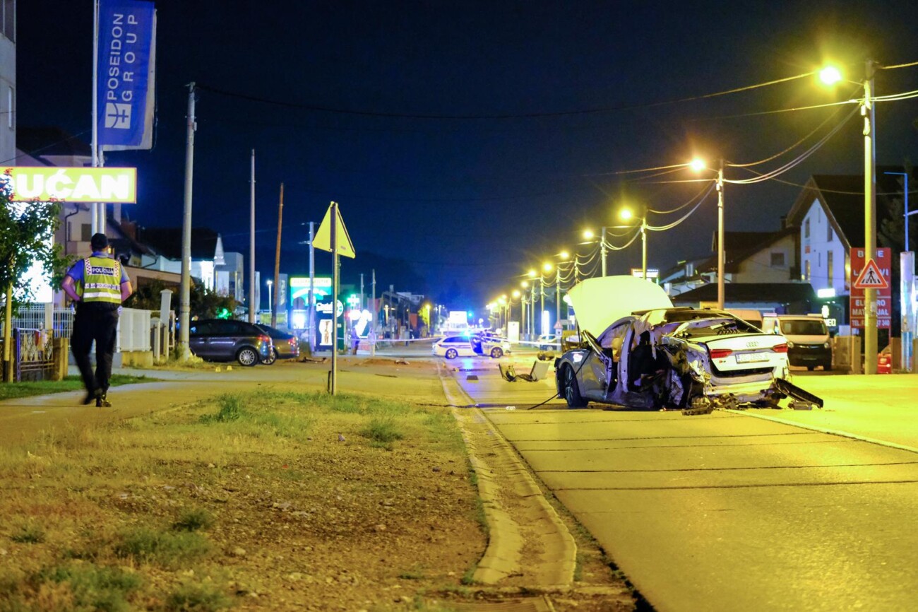 Prometna nesreća u Kobiljaku kod Sesveta, više ljudi ozlijeđeno Prometna nesreća u Kobiljaku kod Sesveta, više ljudi ozlijeđeno