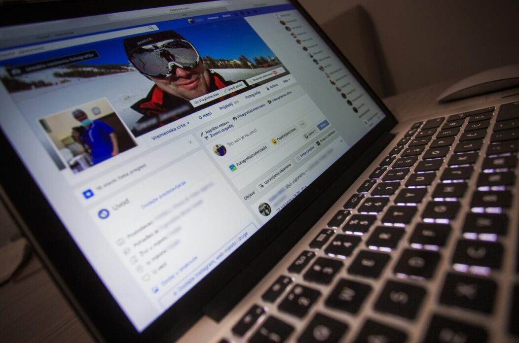 Facebook slavi svoj 20. rođendan Facebook slavi svoj 20. rođendan