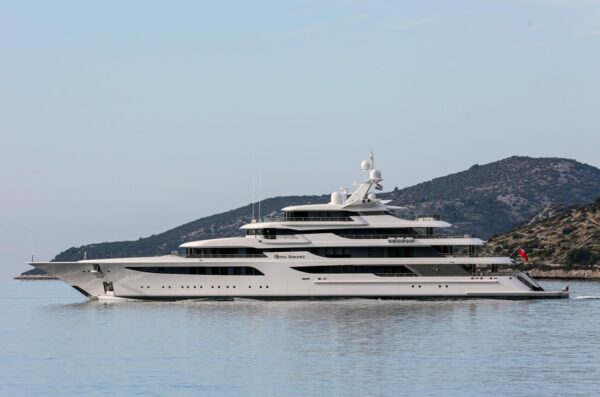 Trogir: Jahta Royal Romance