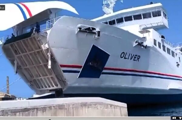 brod oliver vela luka
