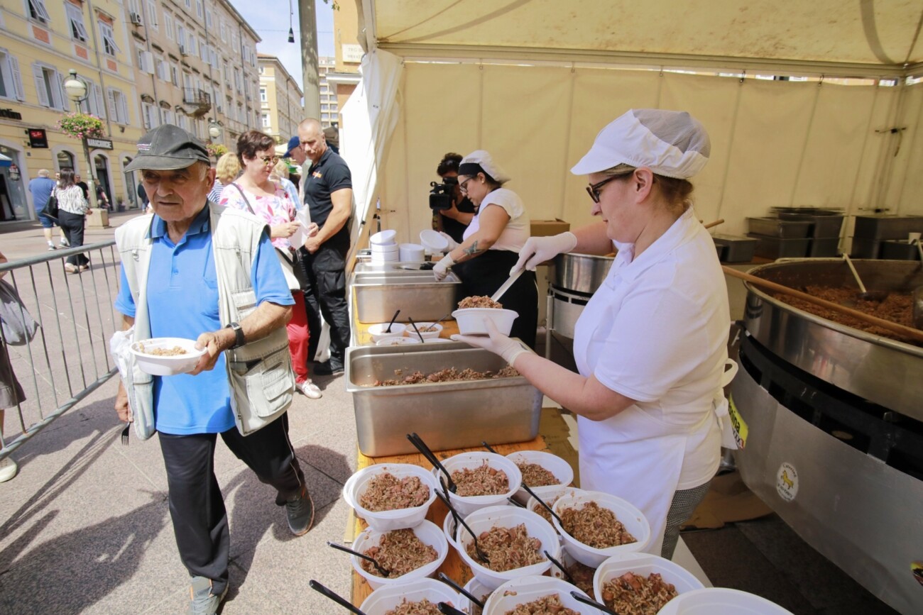 Gastrofešta Rijeka Sv. Vid rižot s lignjama
