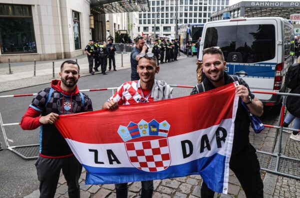 Vatreni doputovali u Berlin uoči sutrašnjeg susreta sa Španjolskom