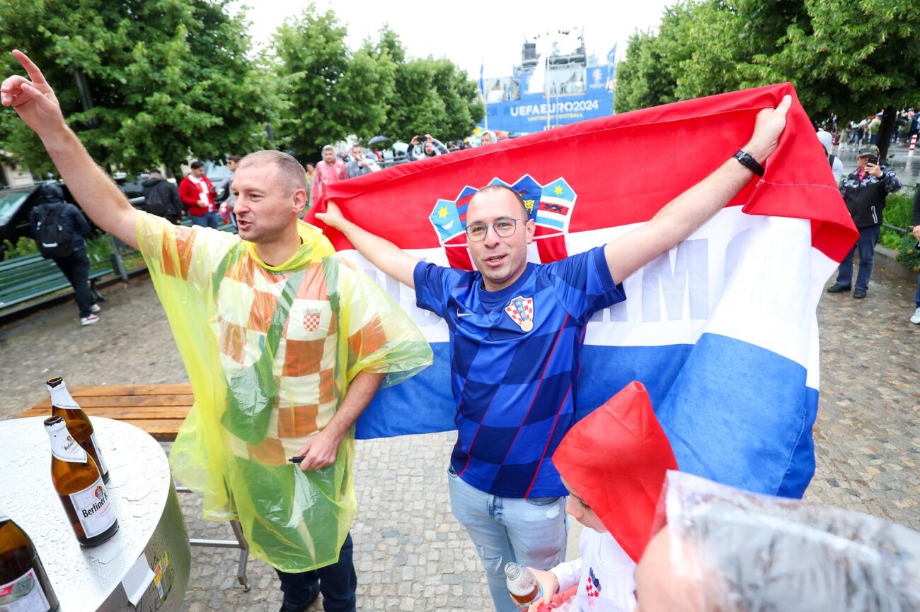 Berlin: Počelo navijačko ludilo pored Fan zone blizu Brandenburških vrata