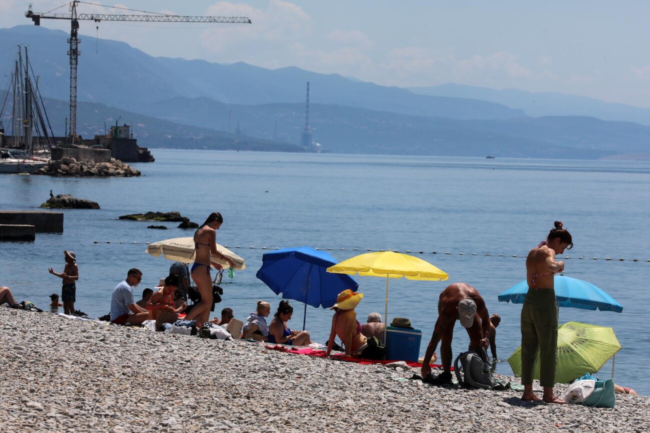 Rijeka: Gra?ani se na razne na?ine tite od topline